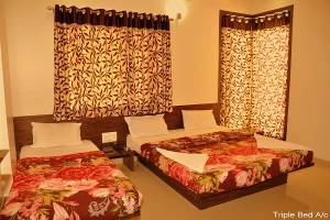 Budget hotels in Shirdi